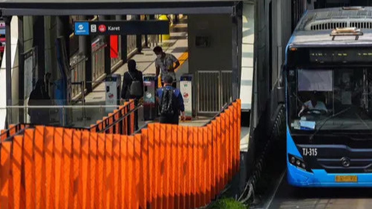 Kabar Gembira! Naik TransJakarta, LRT dan MRT Cukup Bayar Rp1 pada HUT ke-79 TNI Besok