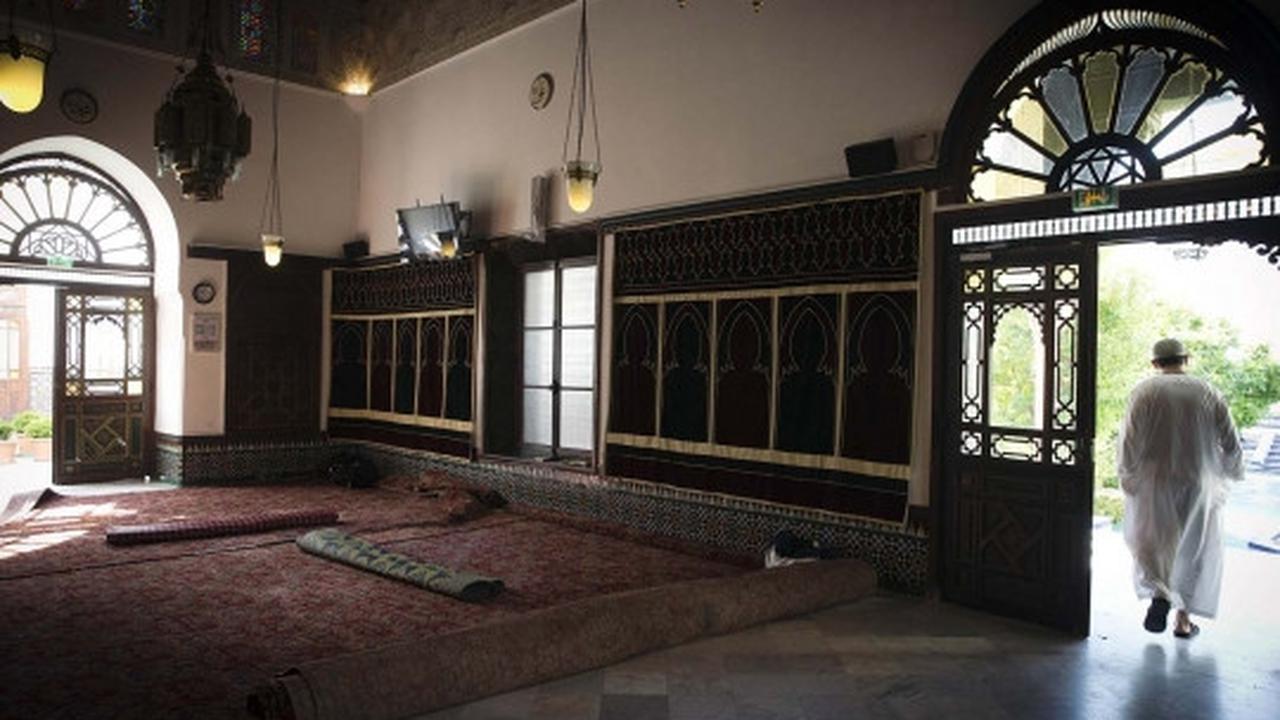 Menelusuri keindahan Masjid Agung Paris