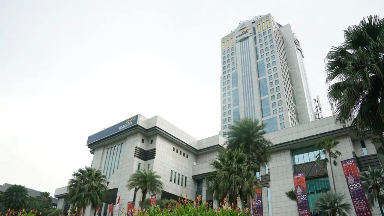 Aset Emiten Bank, Siapa yang Terbesar?