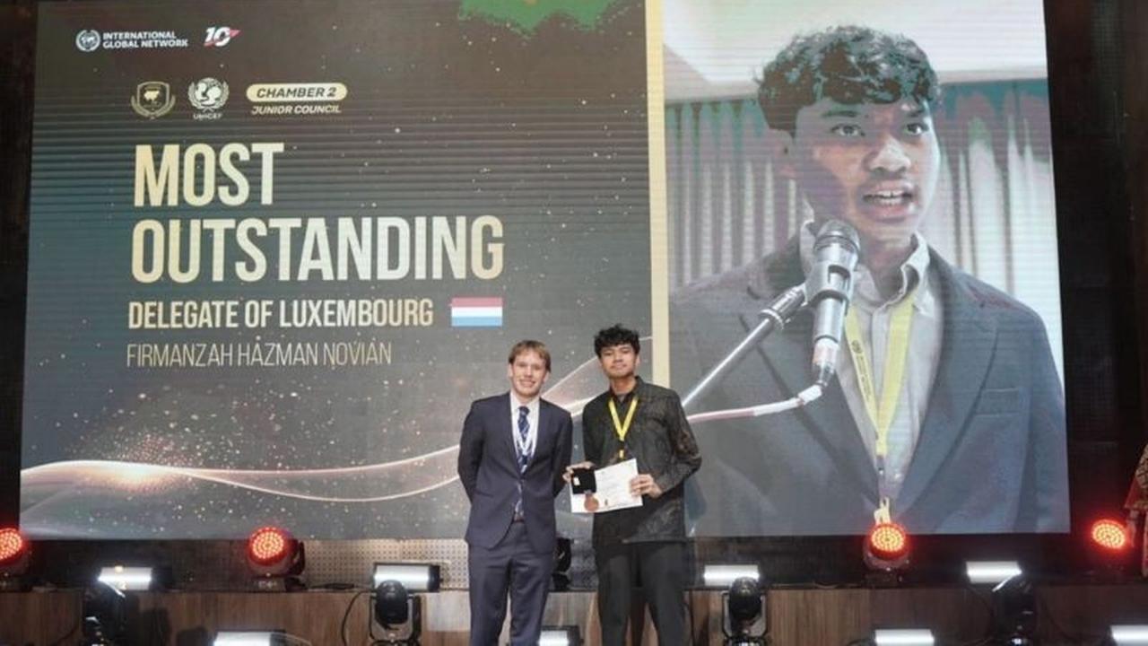 Siswa RI Sabet Penghargaan Most Outstanding Delegate di AYIMUN 2026, Soroti Perlindungan Anak di Era Digital