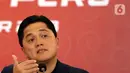Ketua Umum PSSI, Erick Thohir saat memberi keterangan terkait kedatangan dua pesepakbola berdarah Indonesia. (Liputan6.com/Helmi Fithriansyah)