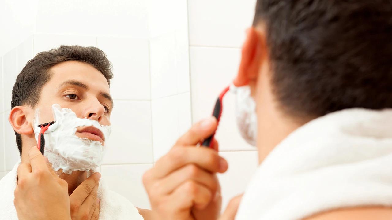 Produk Sat-Set untuk Cowok Aktif, Cuci Muka Sekalian Cukur, Praktis Tanpa Ribet