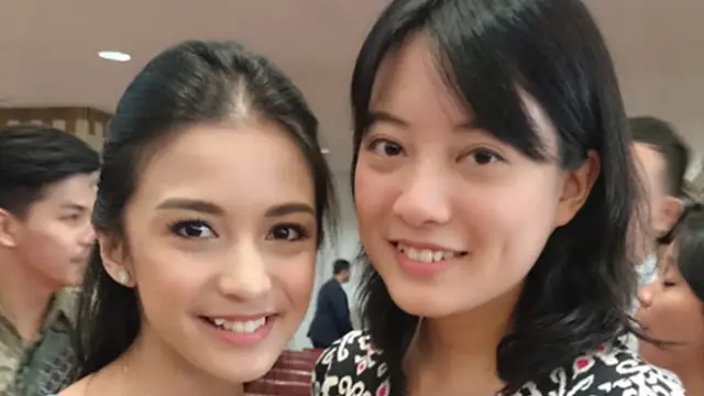 Gaya Leonny dan Chelsea saat Bersama (Foto: Instagram @leonyvh)