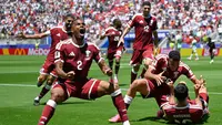 Para pemain Qatar merayakan gol ke gawang Swiss pada matchday pertama Grup B Piala Dunia 2026 di Levi's Stadium, Santa Clara, Minggu (14/6/2026) dini hari WIB. (AP Photo/Eakin Howard)