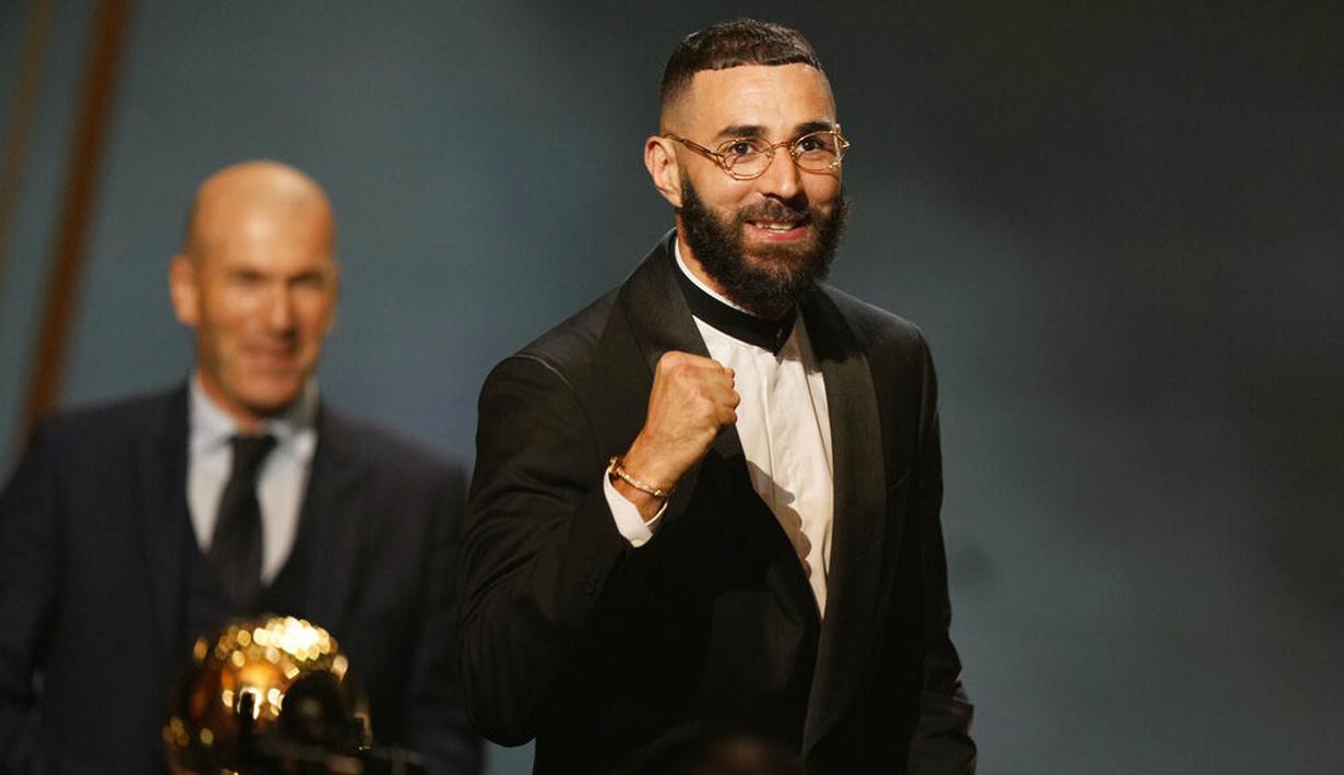Dari sisi penghargaan individu, Benzema menyabet gelar Pemain Terbaik Eropa, Pemain Terbaik Liga Champions, Sepatu Emas Liga Champions, hingga top skorer La Liga. (AP/Francois Mori)