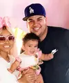 Buah cinta Rob Kardashian dan mantan kekasihnya, Blac Chyna, Dream baru saja merayakan hari jadinya yang ke-1 tahun. meski masih belia, ternyata keponakan Kim Kardashian ini sudah mendapat hadiah yang istimewa. (Instagram/blac chyna)
