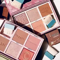 Benefit Cosmetics hadirka dua palet edisi terbatas.