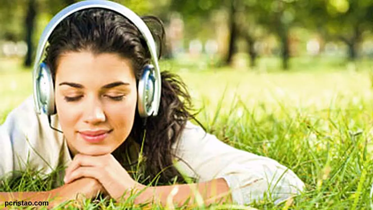 dengar-musik130522b.jpg