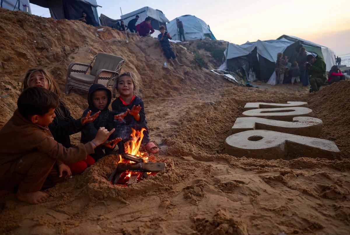 FOTO: Menanti Tahun Baru di Tengah Krisis Gaza