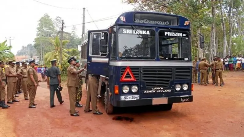 Penembakan bus tahanan di Kolombo, Sri Lanka. (Reuters)