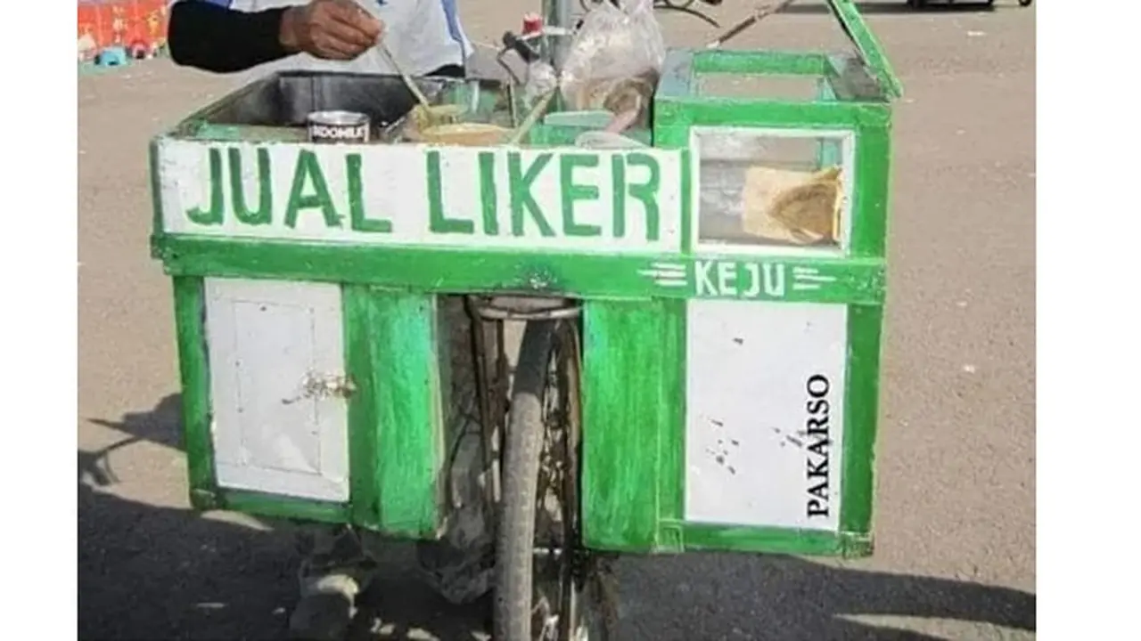 6 Tulisan Salah Ketik di Gerobak Jualan Pinggir Jalan Ini Kocak