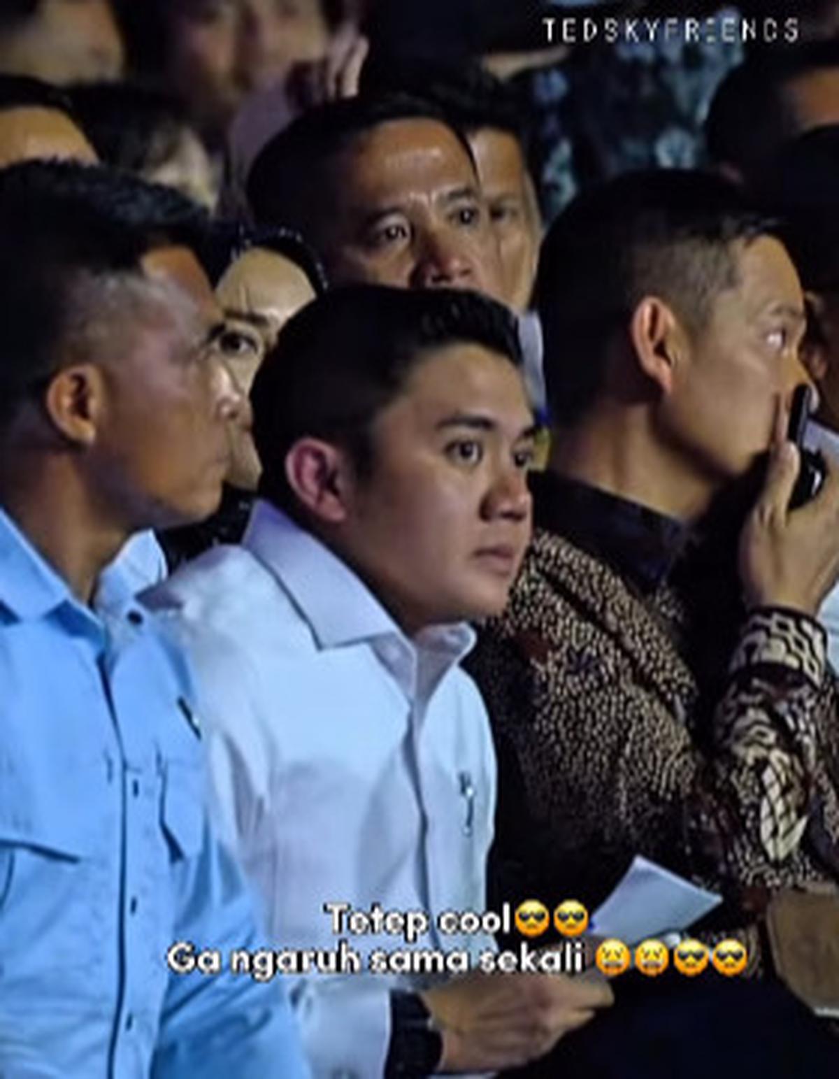 Ekspresi Serius Letkol Teddy Jadi Sorotan,