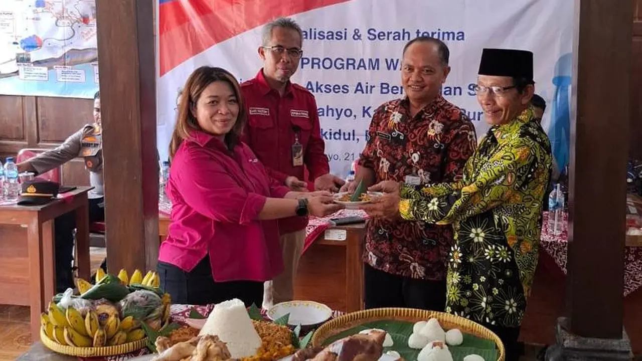 Serah Terima Program WASH Kepada Warga Kalurahan Giricahyo Gunungkidul.  foto: istimewa