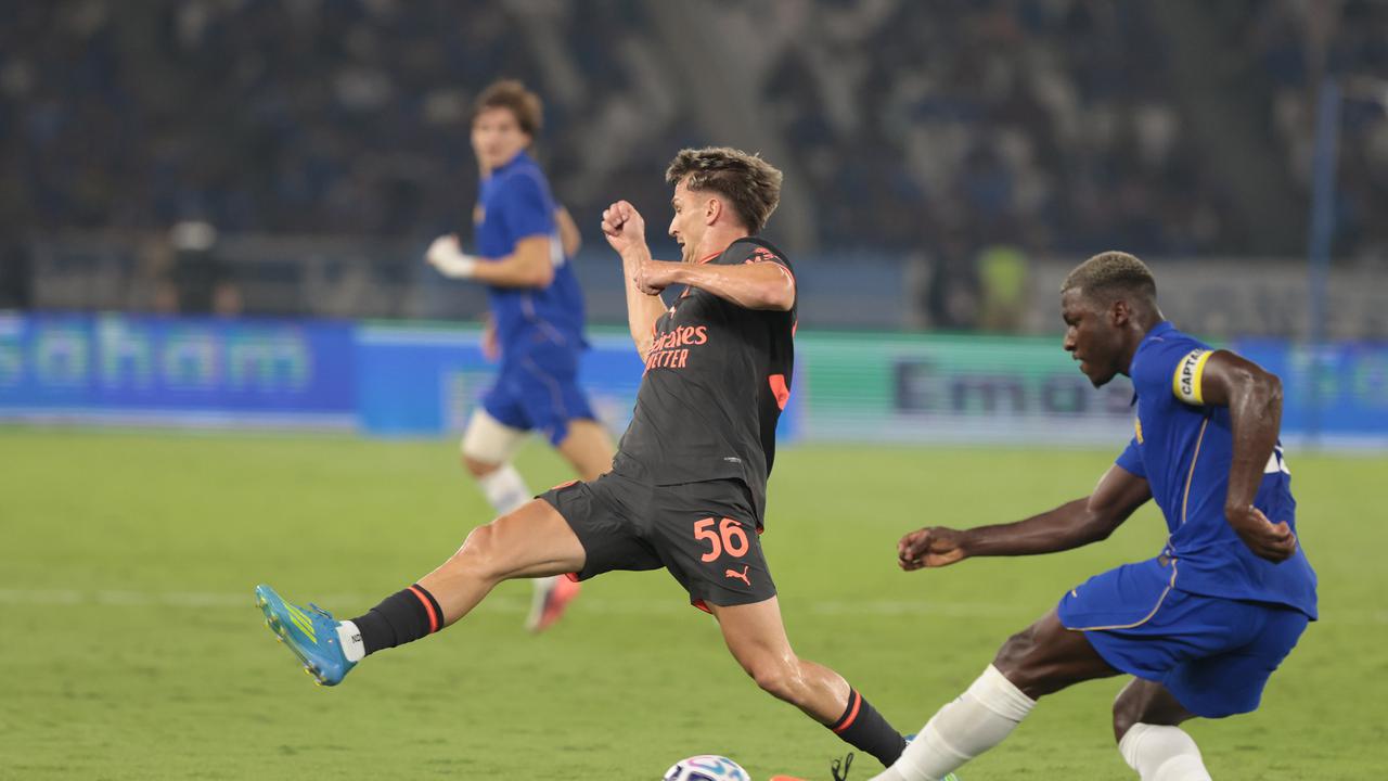 Chelsea Bungkam AC Milan 3-0