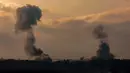 Sejak memanas pada 7 Oktober 2023 silam, hampir 55.000 warga Palestina tewas menjadi korban serangan Israel di wilayah Gaza. Otoritas kesehatan di Gaza mengatakan sebagian besar dari korban tewas adalah warga sipil. (Jack GUEZ/AFP)