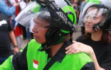 Cerita di Balik Helm dan Jaket Ojol, Rasa Aman yang Kini Lebih Nyata