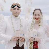 Bunga Citra Lestari terlihat sangat bahagia usai dirinya dipersunting Tiko Aryawardhana [instagram/itsmebcl]