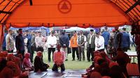 Presiden Jokowi bertemu korban banjir lahar dingin di Kabupaten Agam. (Liputan6.com/ ist)