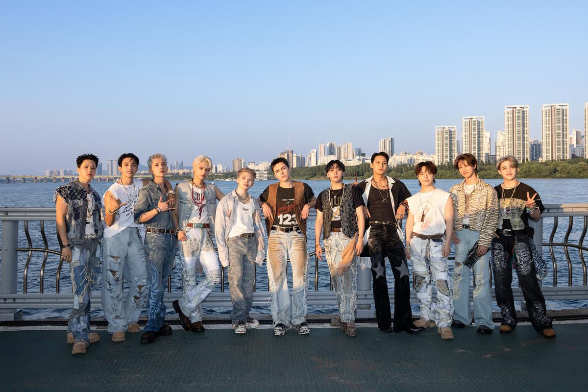 Seventeen 10th Anniversary