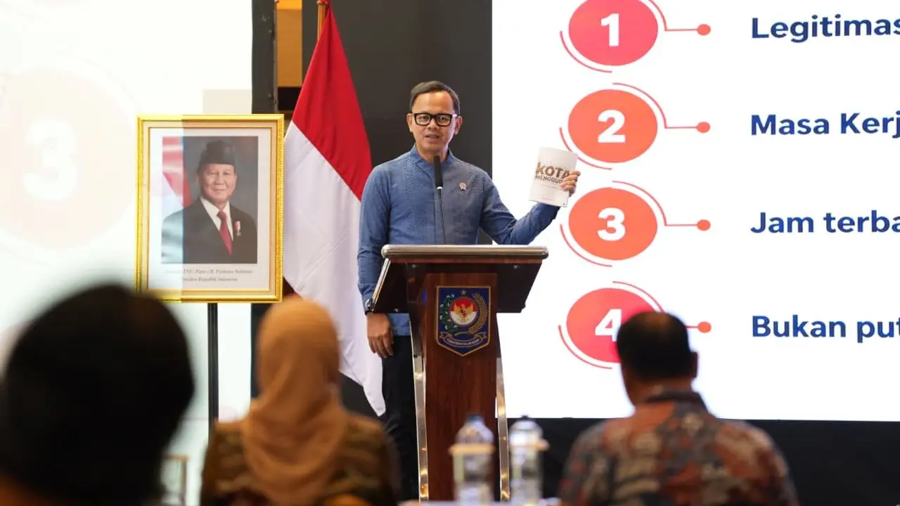 Wamendagri Bima Arya Sugiarto pada Forum Diseminasi Studi Pembelajaran Penjabat Kepala Daerah dari Kemendagri pada Pilkada Serentak dalam Isu Layanan Dasar di Jakarta.