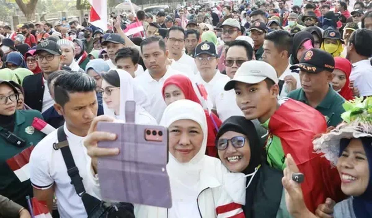 Khofifah mengaku tidak menjawab menerima atau menolak pinangan dari itu.