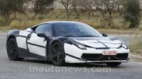 Penampakan Varian Penerus Ferrari 458 Italia