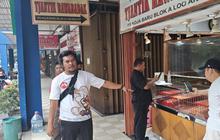 Pria ini Pura-Pura Jadi Pembeli lalu Gasak Emas 25 Gram di Jakut, Kabur Diteriaki Maling Ditangkap Warga