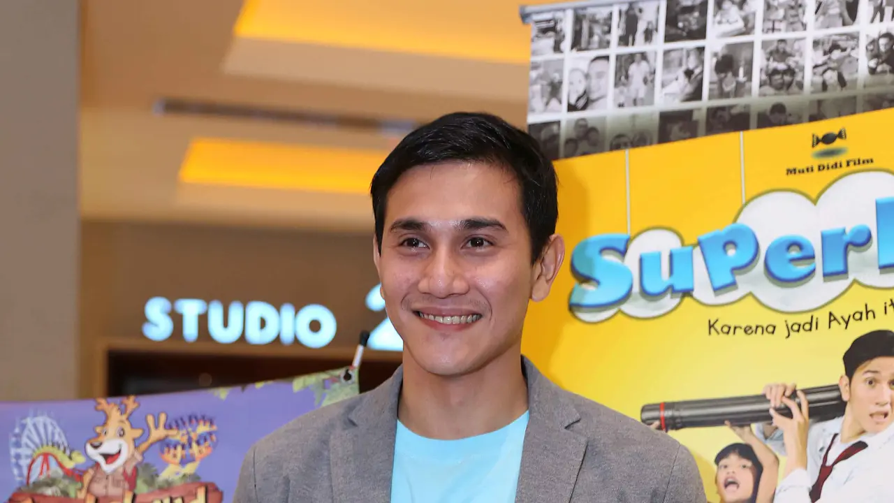 [Bintang] Vino G Bastian Jadikan Film Super Didi Pengalaman Berharga dalam Hidup