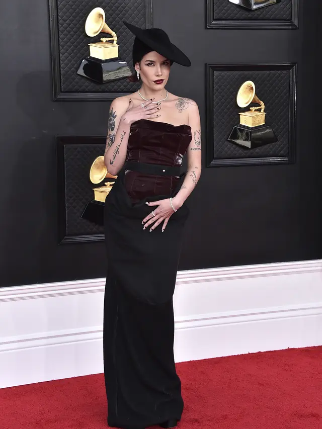 8 Penampilan Terbaik Musisi di Grammy Awards 2022, dari Doja Cat hingga BTS