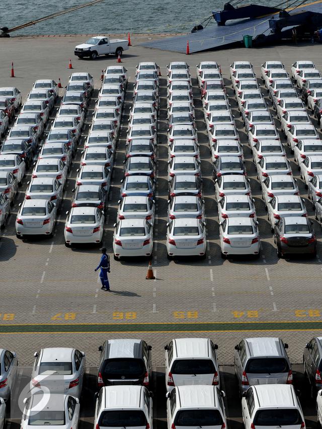 Ilustrasi Pelabuhan otomotif.