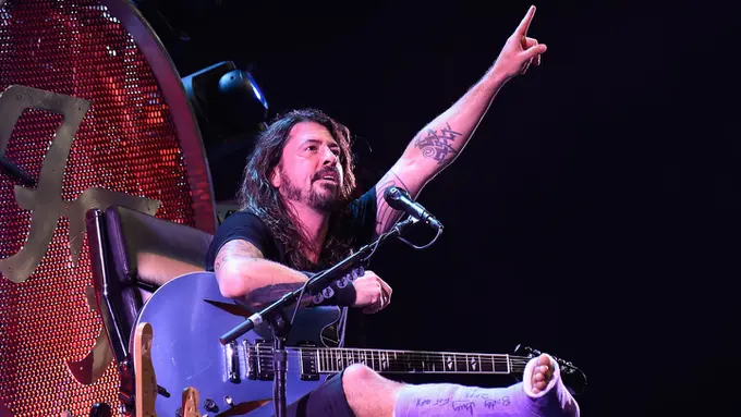 [Bintang] Dave Grohl