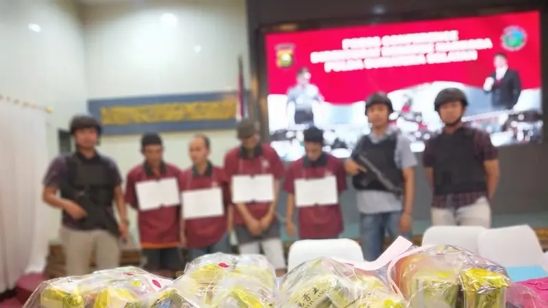 Guru Ngaji Asal Aceh Bawa 16 Kilogram Sabu ke Palembang