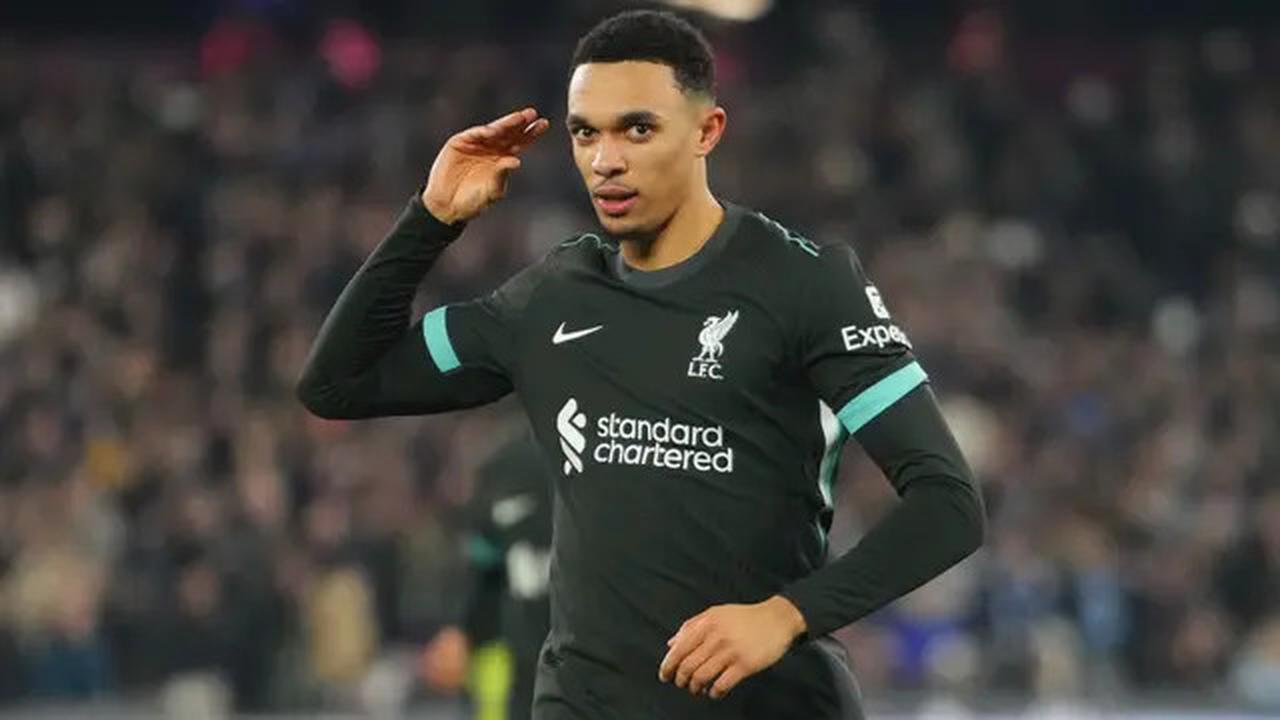 Trent Alexander-Arnold Merespons Label Pengkhianat dari Fans Liverpool