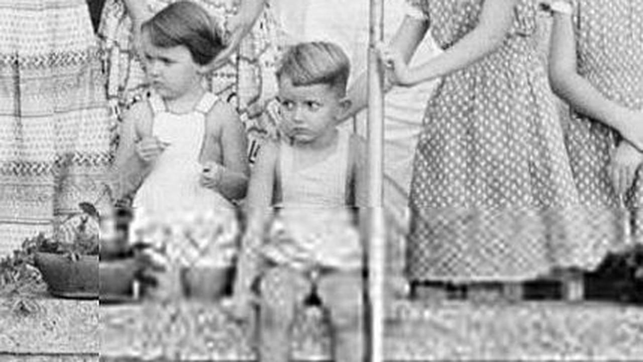 Potret Lawas Orang Belanda Diusir dari Indonesia Tahun 1957, Berbondong-bondong Naik Kapal Laut