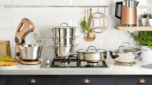 Bingung Menyiapkan Kado Ulang Tahun Ibu Mertua, Sisipkan Berlian di Salah Satu Idenya