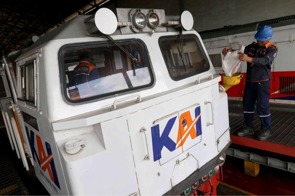 KAI Daops 1 Jakarta tambah 17 kereta tambahan untuk libur Natal dan Tahun Baru