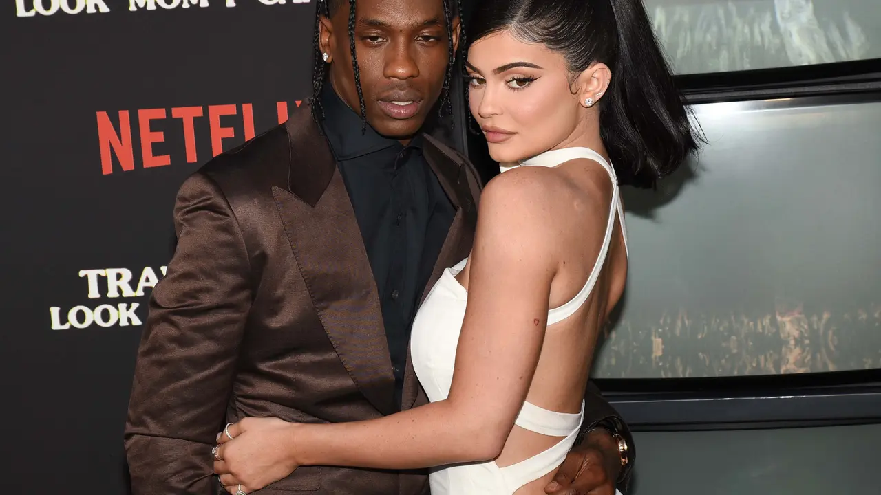 [FIMELA] Kylie Jenner dan Travis Scott