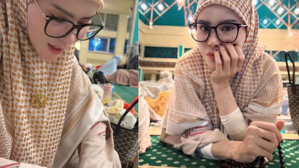 3 Potret Angel Lelga Itikaf saat Malam ke-28 Ramadan di Masjid, Tenang dan Khusyuk