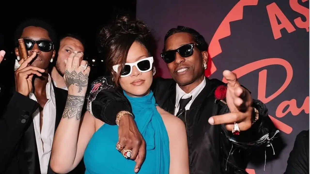 Gaya Rihanna Comeback ke Cannes Setelah 8 Tahun, Pamer Baby Bump Elegan Bareng A$AP Rocky