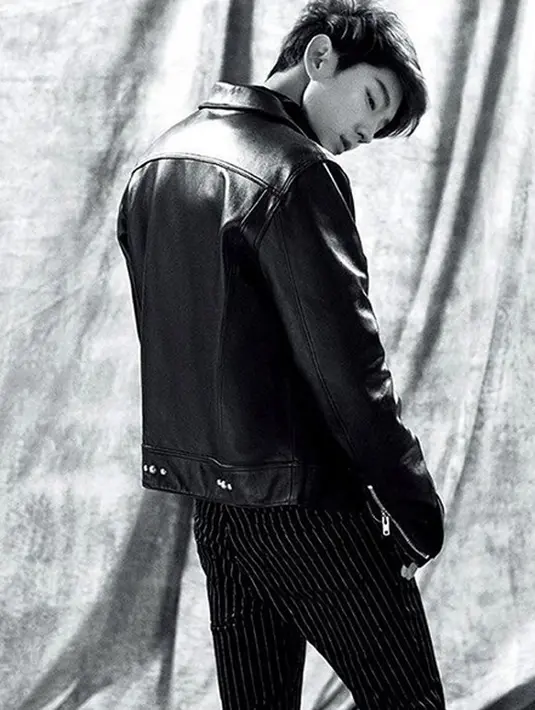 “Di drama itu kami beradegan ciuman pertama bertepatan dengan hari ulang tahun Lee Ji Eun. Aku pun meledeknya itu sebagai hadiah ulang tahunnya,” ucap Lee Jun Ki. (Instagram/aktor_jg)