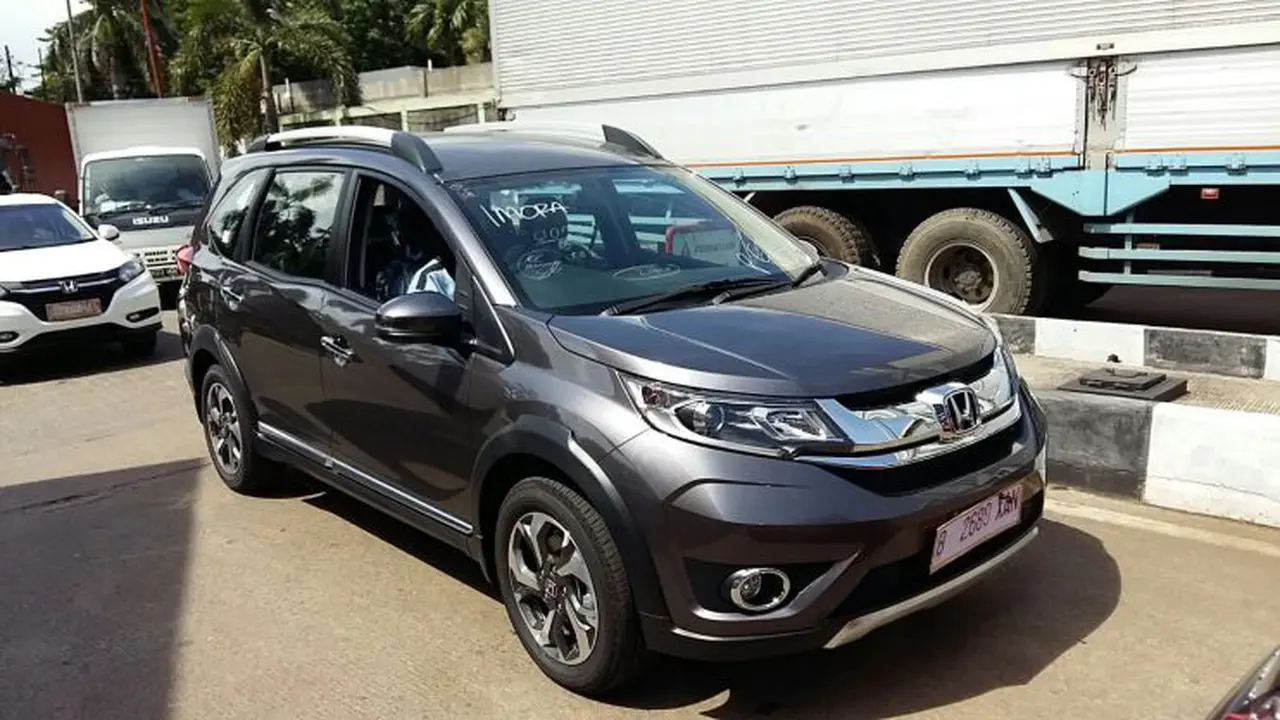 Honda Mulai Distribusikan BR-V, Tipe Otomatis Paling Laris 