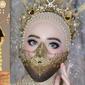 Pengantin Wanita Pakai Masker Unik di Tengah Corona (Sumber: Instagram/