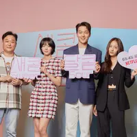 Sweet & Sour tayang di Netflix 4 Juni 2021. (Foto: Netflix)