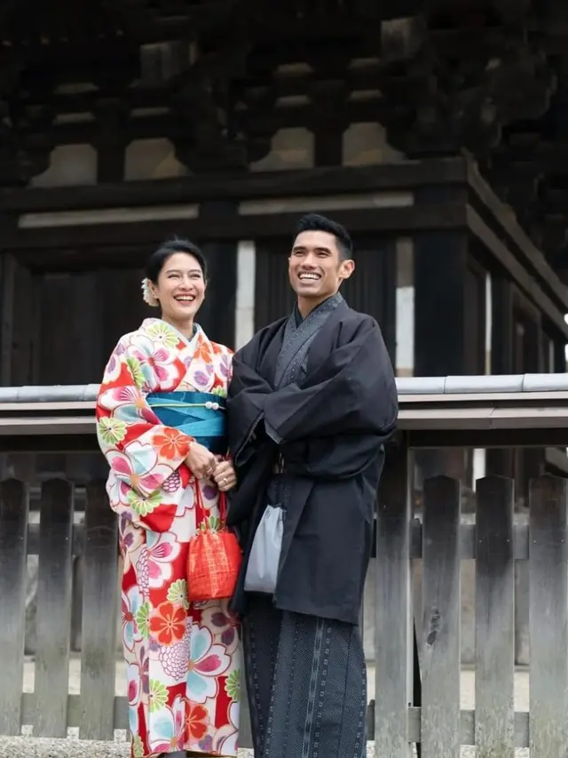 Dian Sastrowardoyo dan Indraguna