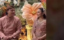 Potret Para Tamu Artis di Tasyakuran 7 Bulanan Mahalini, Ada Lyodra Ginting dan Randy Martin yang Nempel Terus Bak Perangko