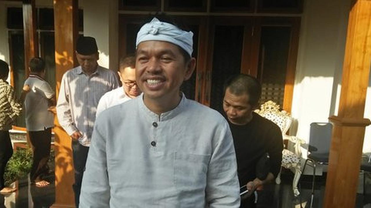 Lebih Dekat dengan Dedi Mulyadi, Cagub Jabar yang Identik dengan Budaya Sunda