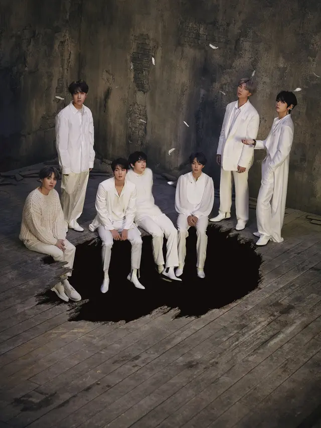 BTS (Twitter/ BigHitEnt)