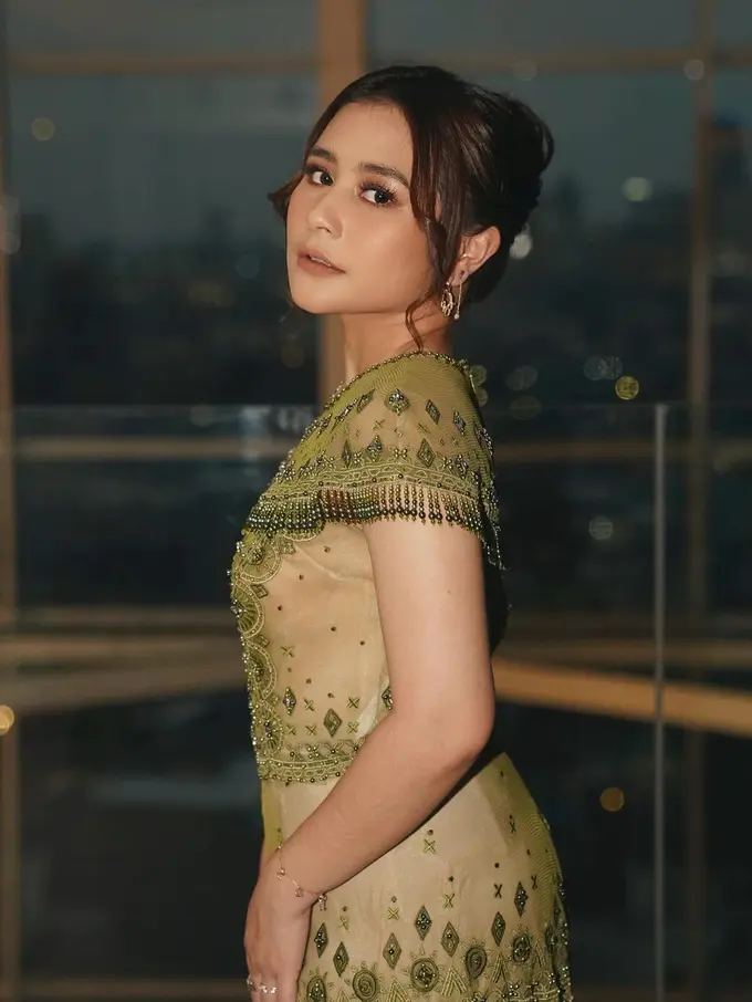 [Fimela] Prilly Latuconsina