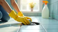 Cara Membersihkan Lubang Pembuangan Kamar Mandi yang Berbau