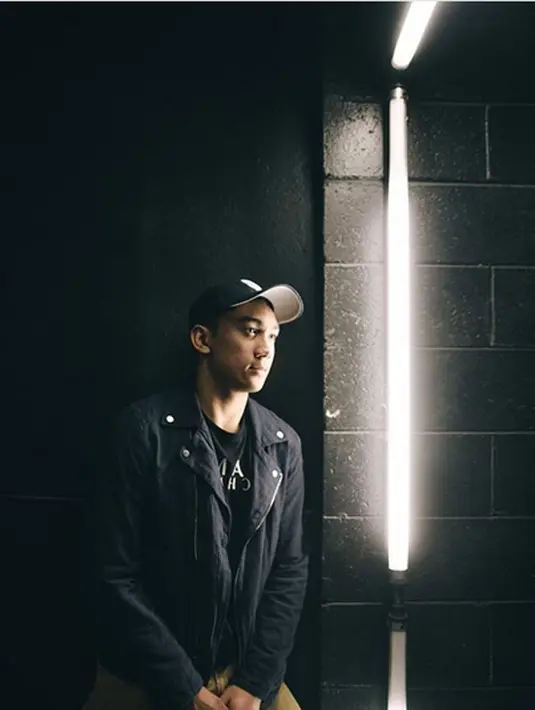 Tidak hanya mereka berdua, dalam video yang beredar tersebut juga terlihat beberapa teman keduanya. Kejutan berhasil diberikan oleh pemeran Keira dalam film Ayat-ayat Cinta 2. (Instagram/daffawardhana)